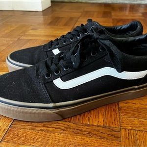 Brand new, never worn, men’s size 9.